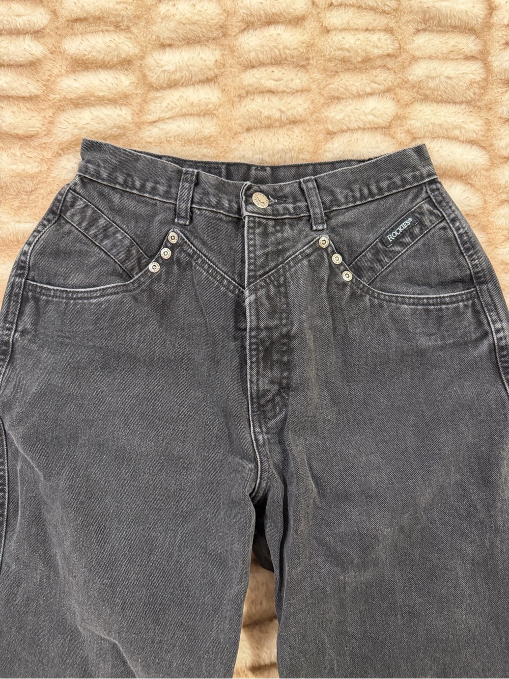 Woman’s Rockies High-Rise Washed Black Jeans